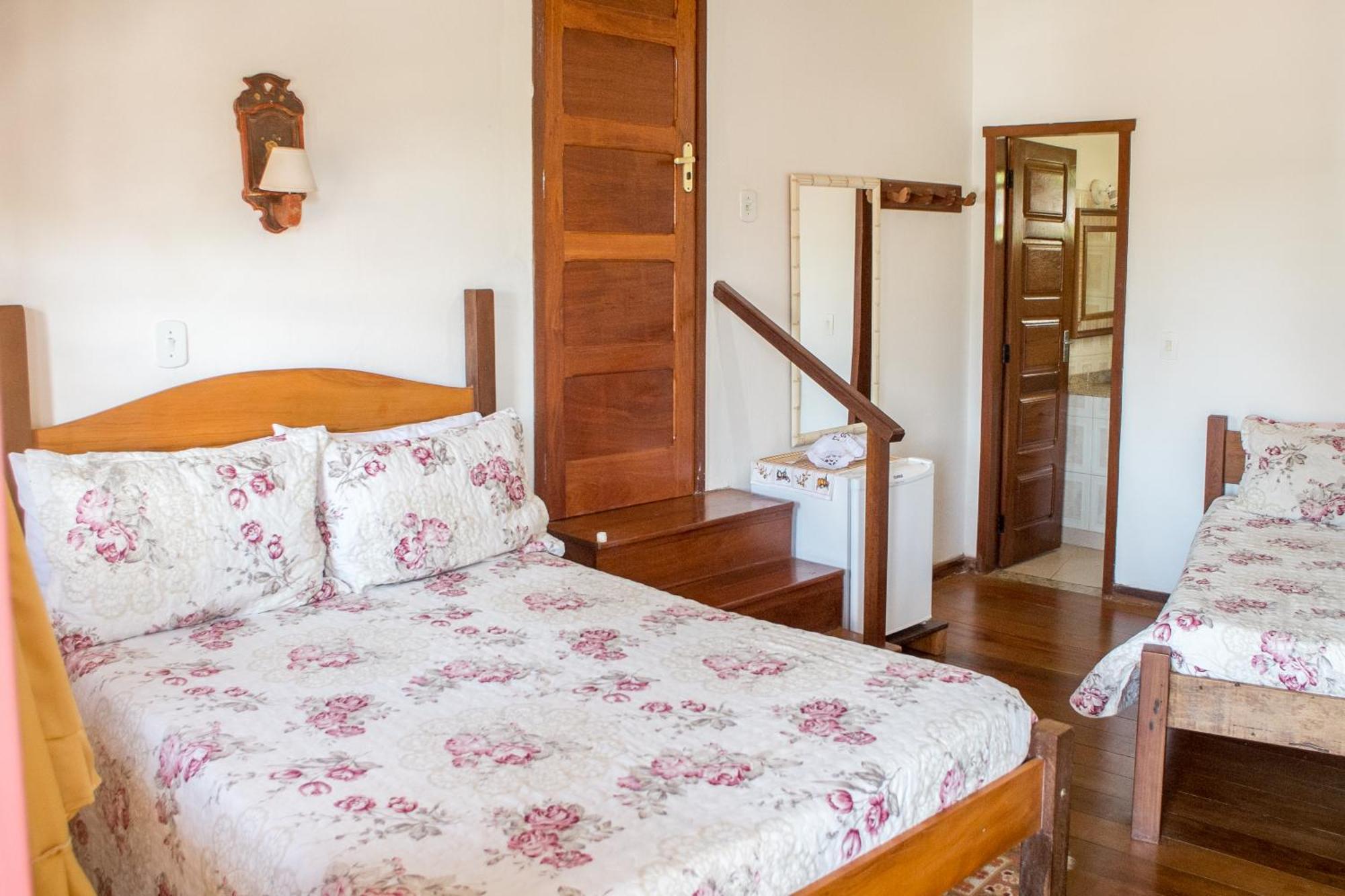 Pouso Lar Doce Lar Hotel Tiradentes Eksteriør billede