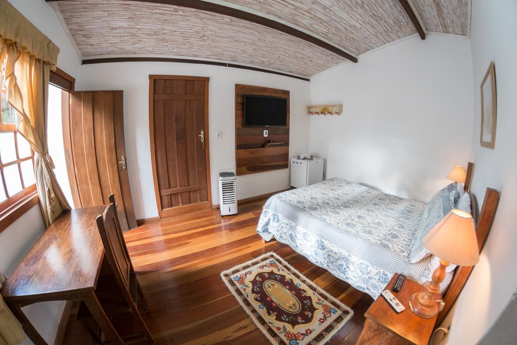 Pouso Lar Doce Lar Hotel Tiradentes Eksteriør billede
